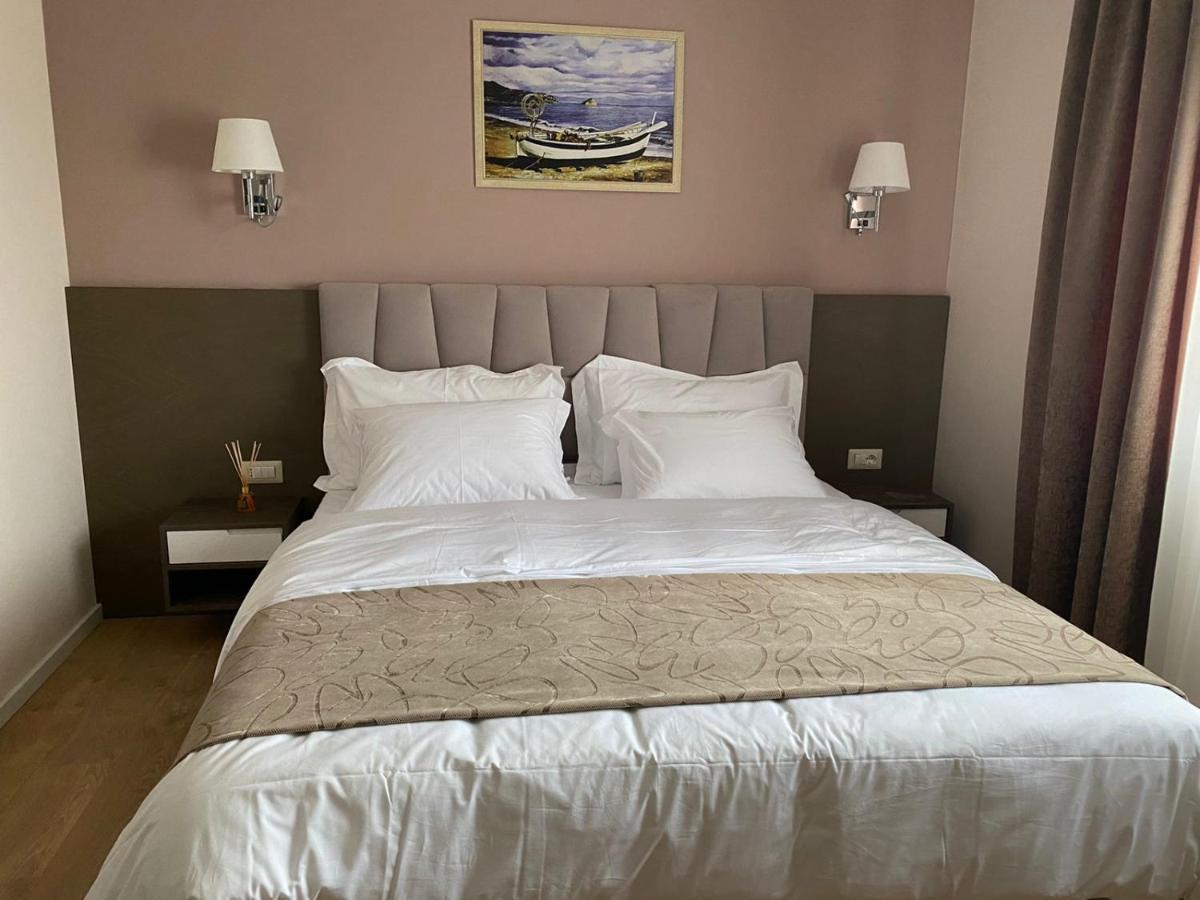 Doanesia Premium Hotel & Spa Тирана Экстерьер фото