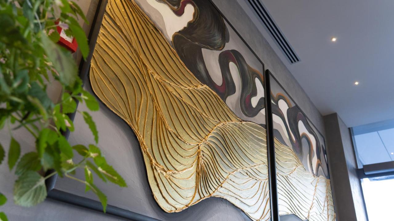 Doanesia Premium Hotel & Spa Тирана Экстерьер фото