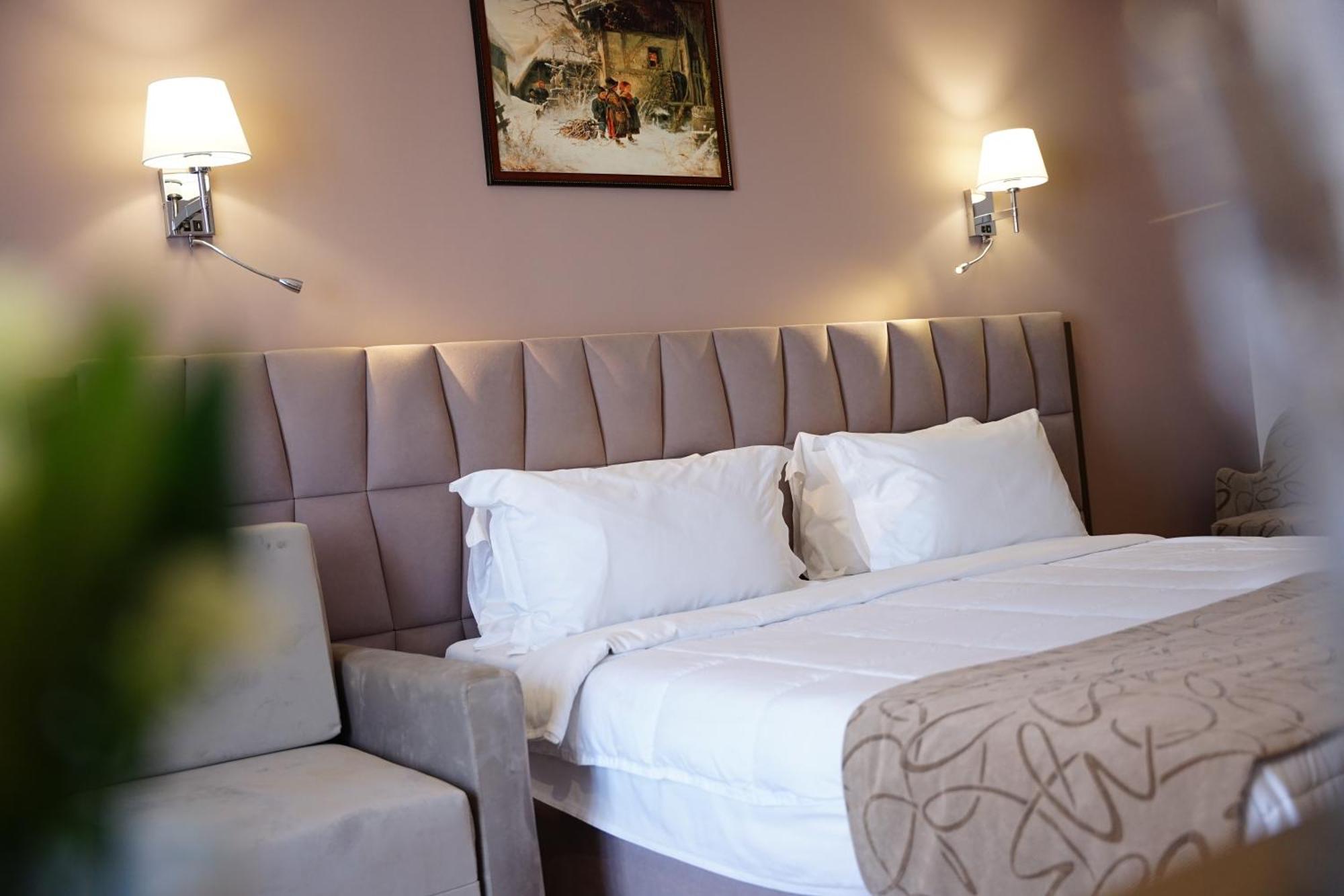 Doanesia Premium Hotel & Spa Тирана Экстерьер фото